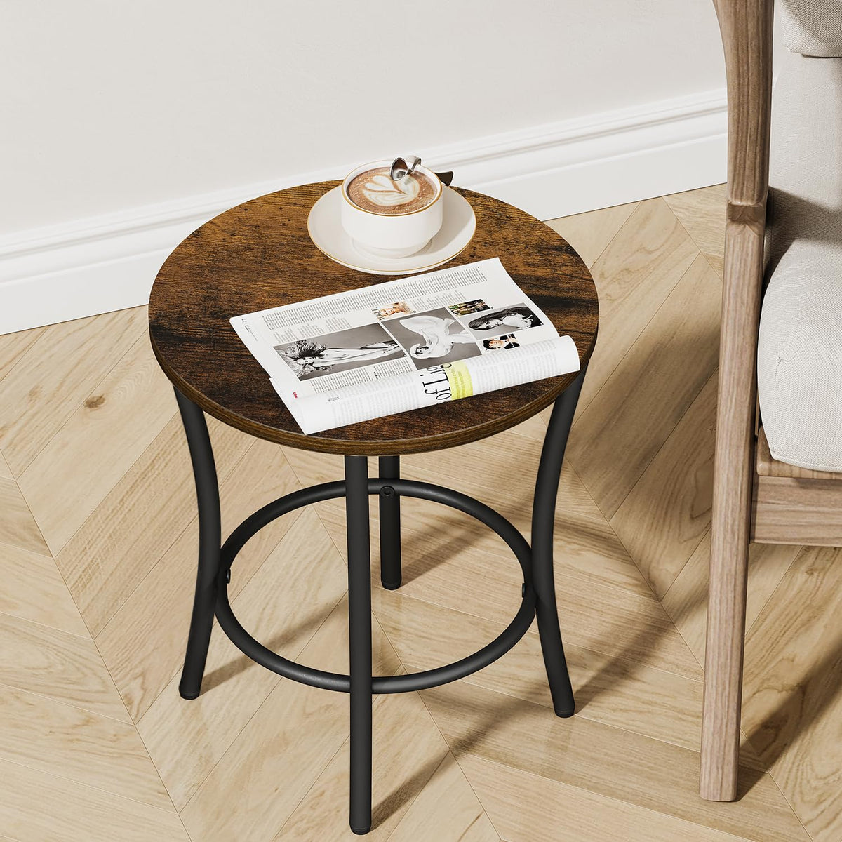 YINMIT vintage iron pipes shelf shows durable construction with a retro vibe