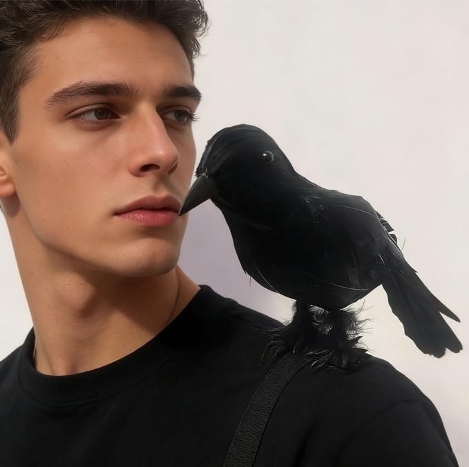 Yinxiang Jie outdoor-friendly crow prop ideal for indoor displays and yard setups.