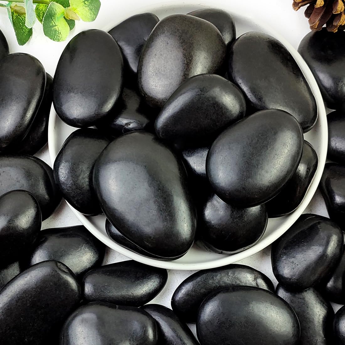 YISZM black pebbles in planter with natural texture and moisture retention