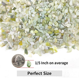 YISZM jade-polished pebbles top dressing promotes drainage and helps prevent overwatering.