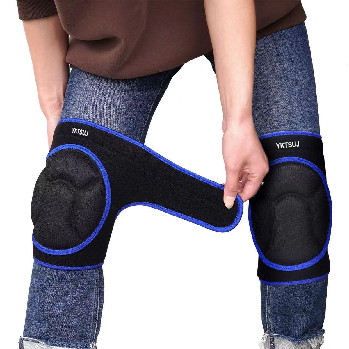 YKTSUJ knee pad with comfortable strap for cushioned kneeling while gardening