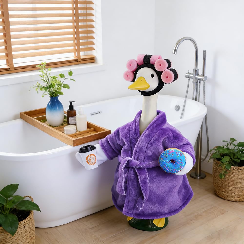 Yohome geese outfit waistband and curler deliver secure fit and easy dressing.