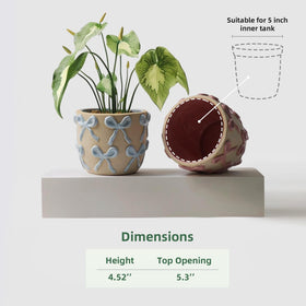 Yokiiimakiii hand-painted bow pattern pot brightens any shelf