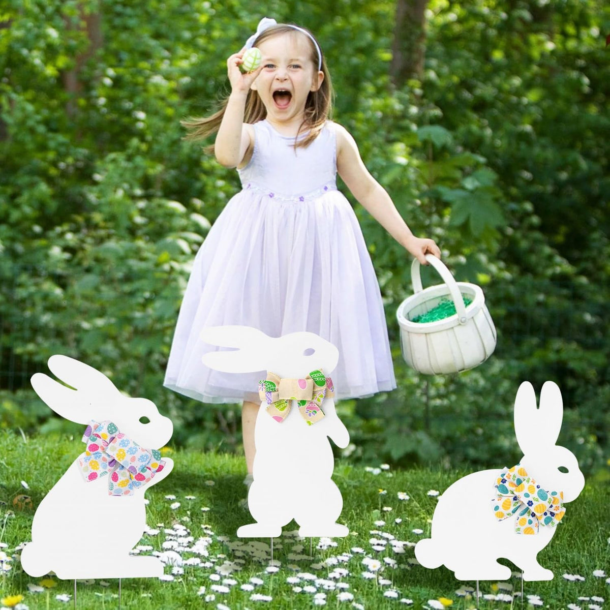 Bright bows and cute bunnies elevate spring curb appeal.