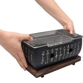 YOOODONNN portable hibachi grill designed for camping and outdoor meals