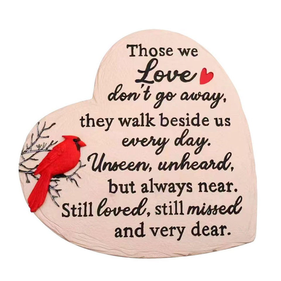 Youdear Memorials heart-shaped memorial stone in a blue gift box, ideal for outdoor garden remembrance.