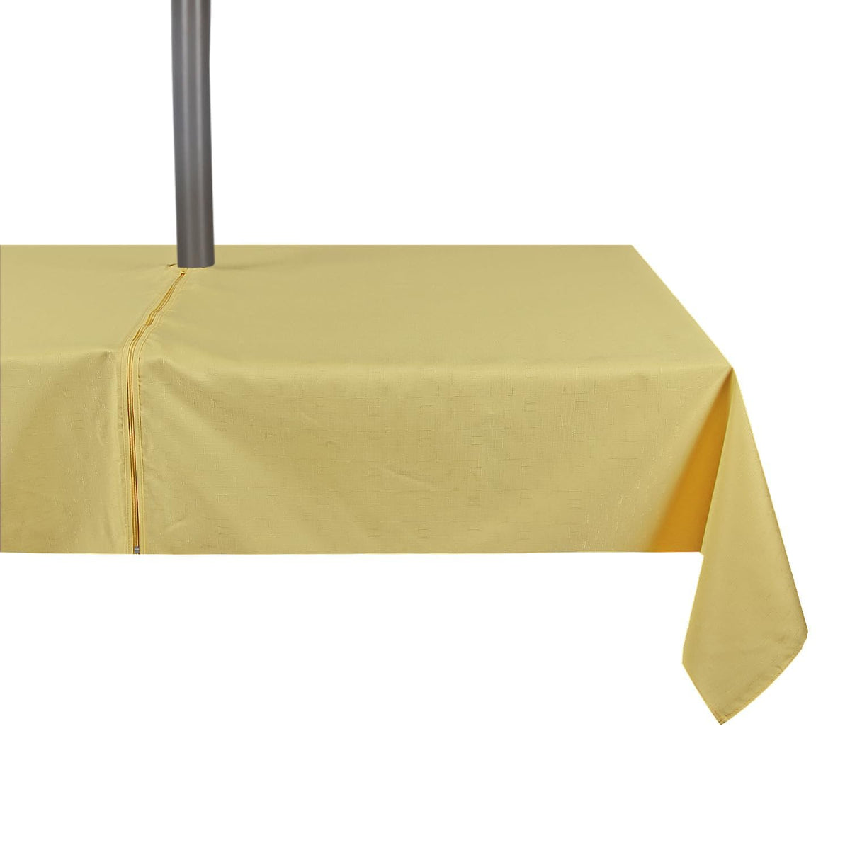 Wrinkle-free fabric texture of the Youngseahome tablecloth after setup.