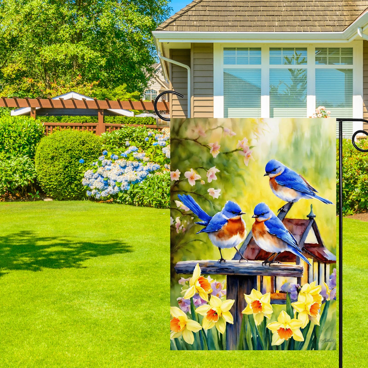 YOWANYES burlap garden flag showcases double sided clarity for easy viewing from any angle.