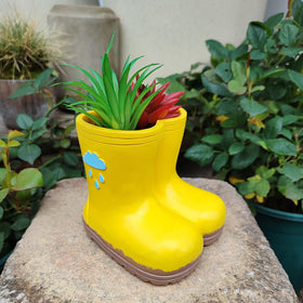 YOYLMAL compact boot planter fitting windowsills and desks