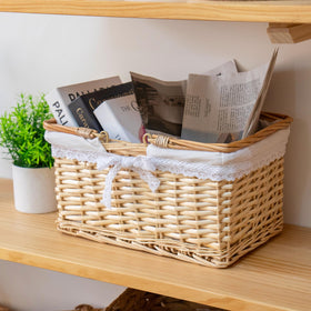 YRLSOTGE spacious interior fits snacks and flowers for outdoor use