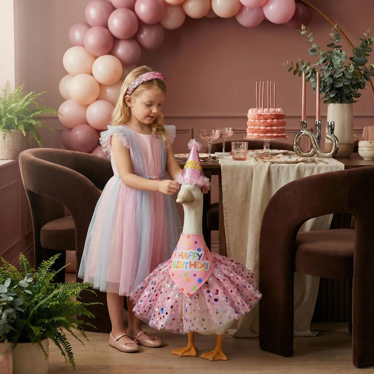 Yuboo porch goose decor idea, garden setting, seasonal display inspiration.