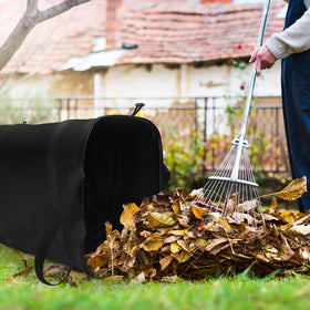 YUDI & GARDEN 19-gallon capacity for garden waste.