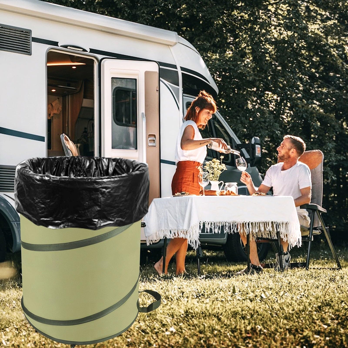 YUDI & GARDEN collapsible trash bin folded flat for compact storage.