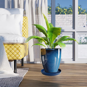 Ideal for outdoor and indoor use with glazed pots