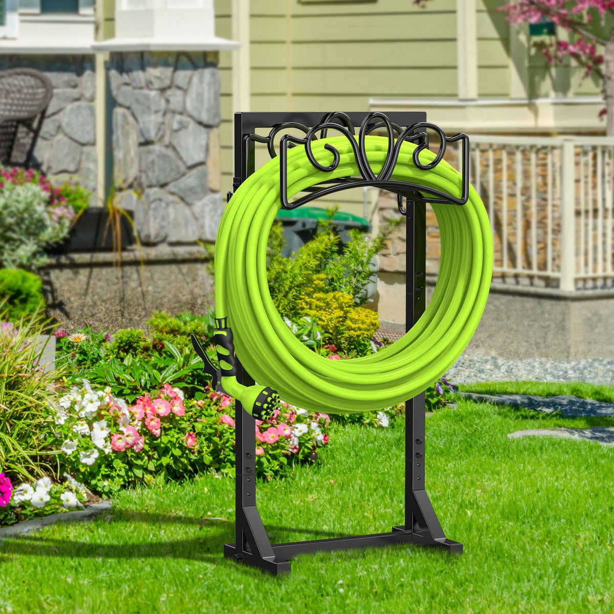 Yumatum powder-coated finish resists rust and corrosion.