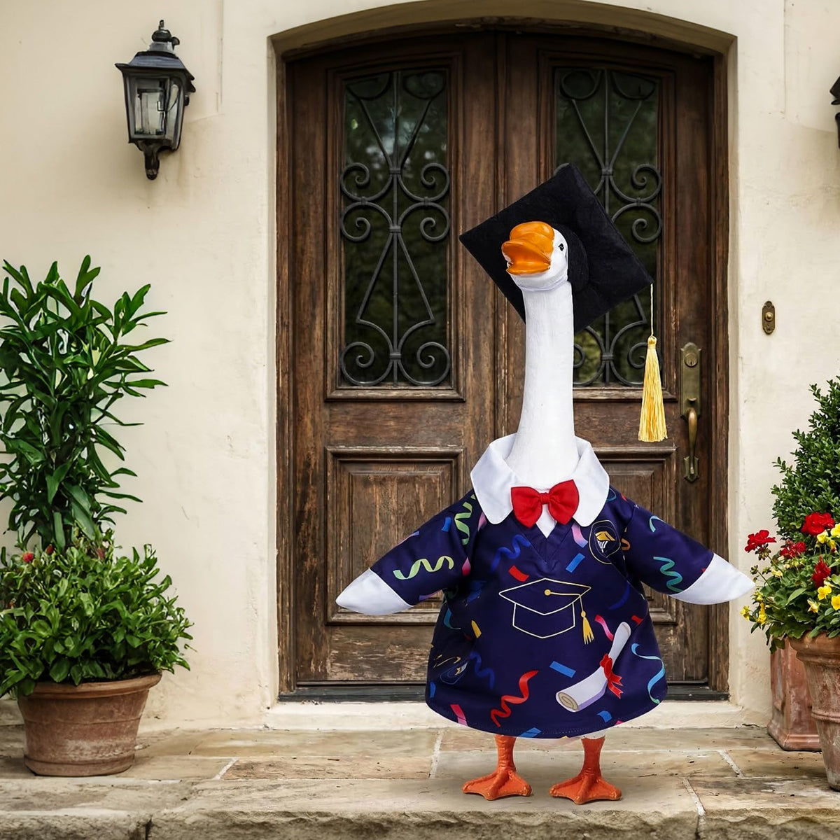 Yymobt lightweight polyester outfit fits 23 inch geese for outdoor display