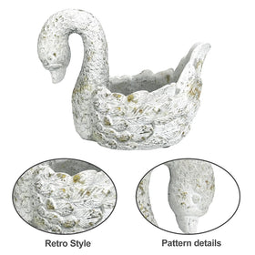 Z² BellaDecor Swan Planter close-up reveals concrete detail