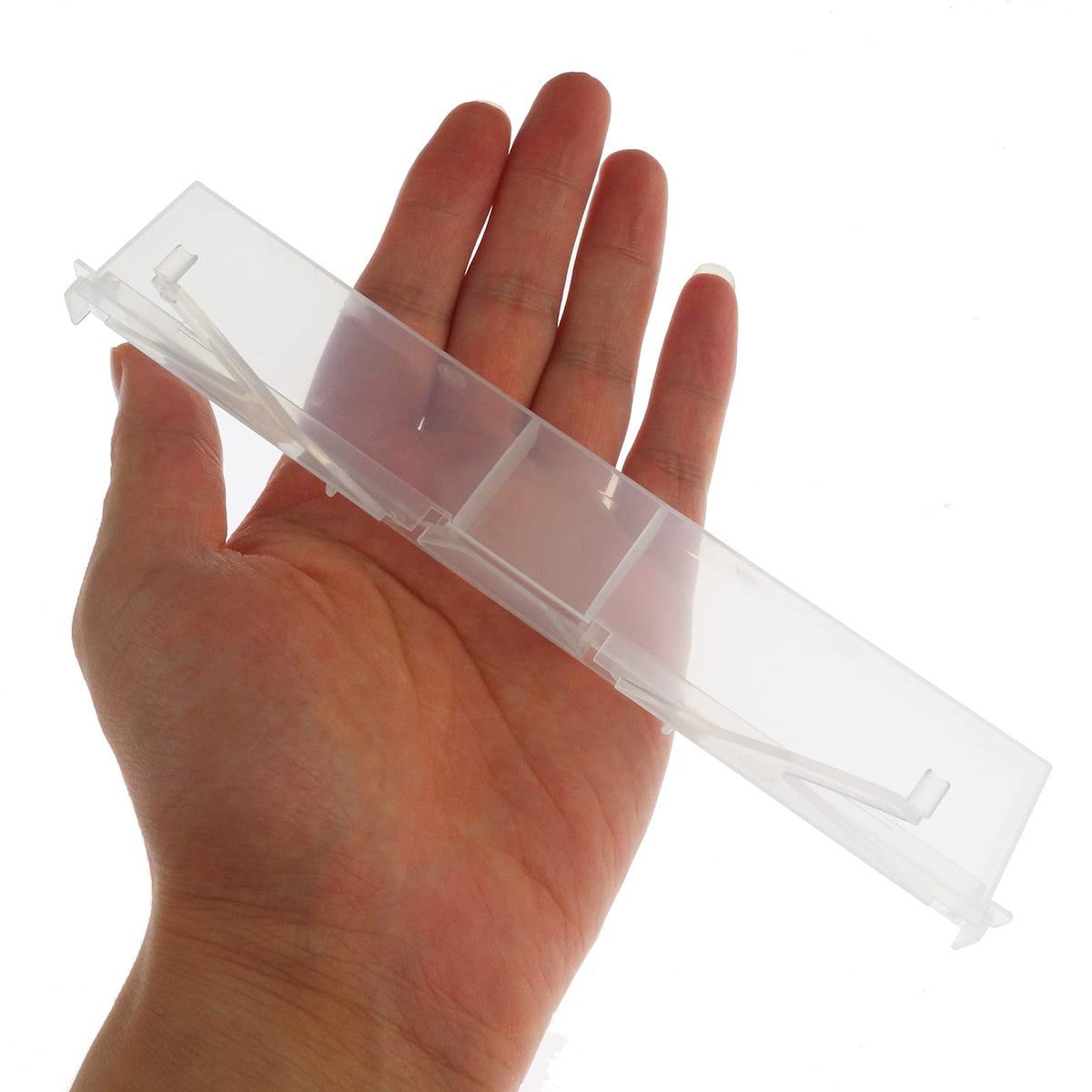 Zelerdo reusable hive beetle blaster promotes gentle, non-disruptive beetle management.