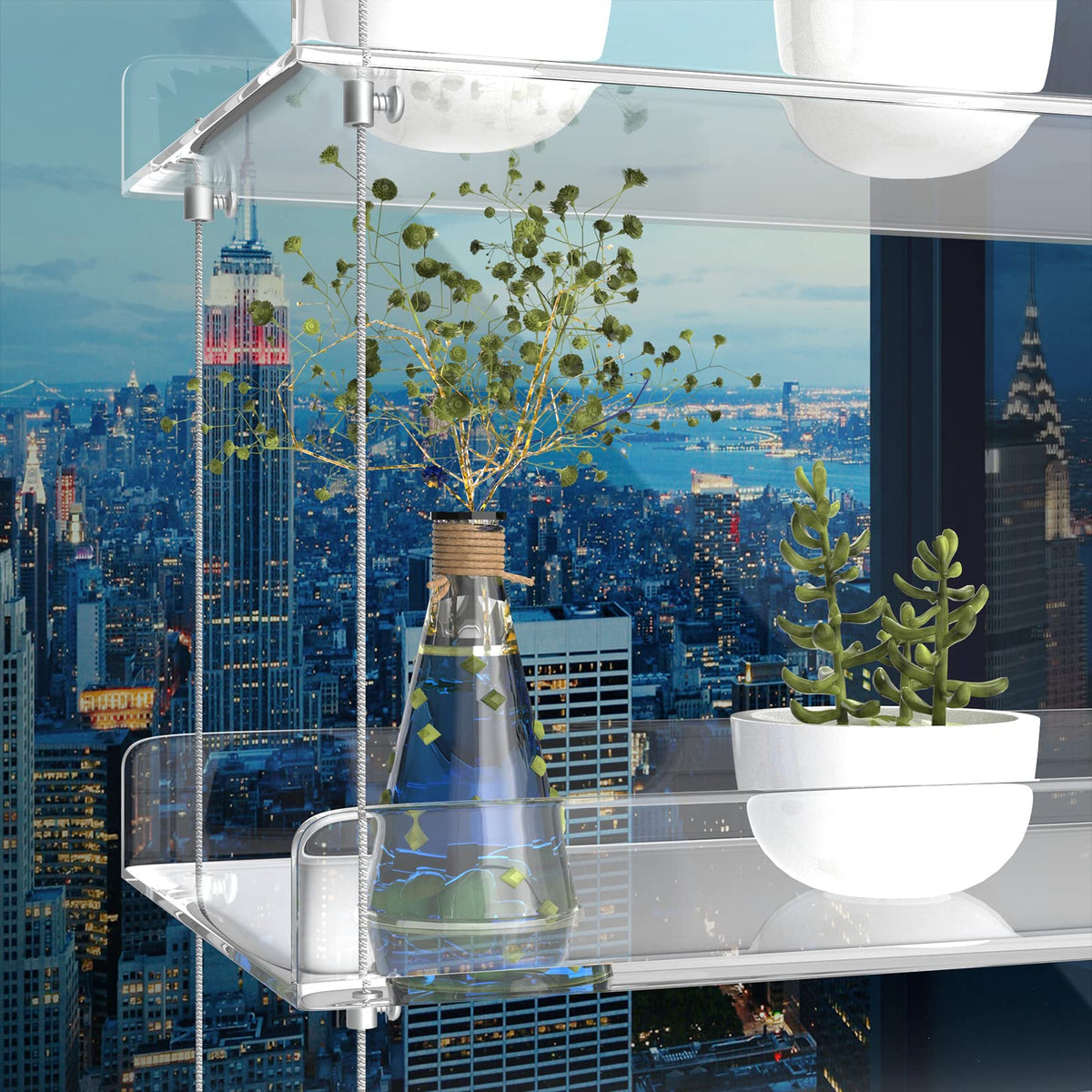 ZerzSemp 3mm acrylic shelves provide a crystal-clear modern display