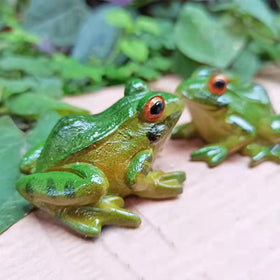 ZHOUQZSF frog statues ideal terrarium decor with tiny details.