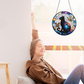 Zhuoyaju sun catcher butterfly creates a vibrant glow at noon