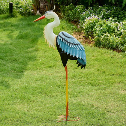 ZioWio Crane Garden Statue: standing metal decor for durable outdoor beauty.