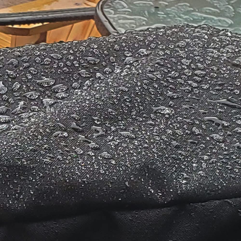 ZJYWSCH 600D weatherproof cover endures wind and rain in any season