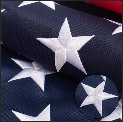ZNNOPAX American flag 4x6 outdoor flag display, designed for durable outdoor use.