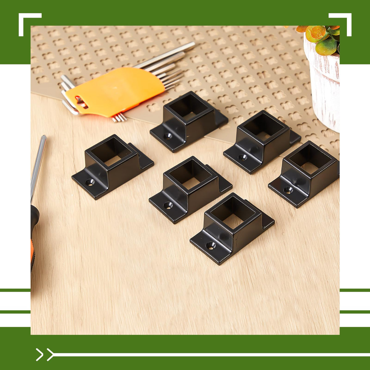 Zonon indoor-outdoor fence bracket for versatile projects.