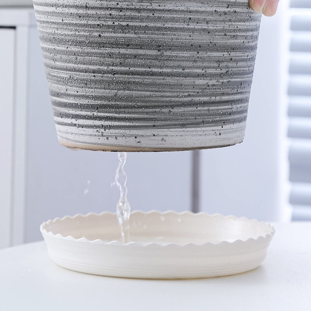 ZOOFOX Wave Saucer 12-inch side view ideal for patios and balconies.