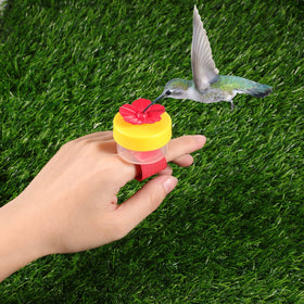 Zopeal outdoor-use feeder is lightweight for easy handling outside