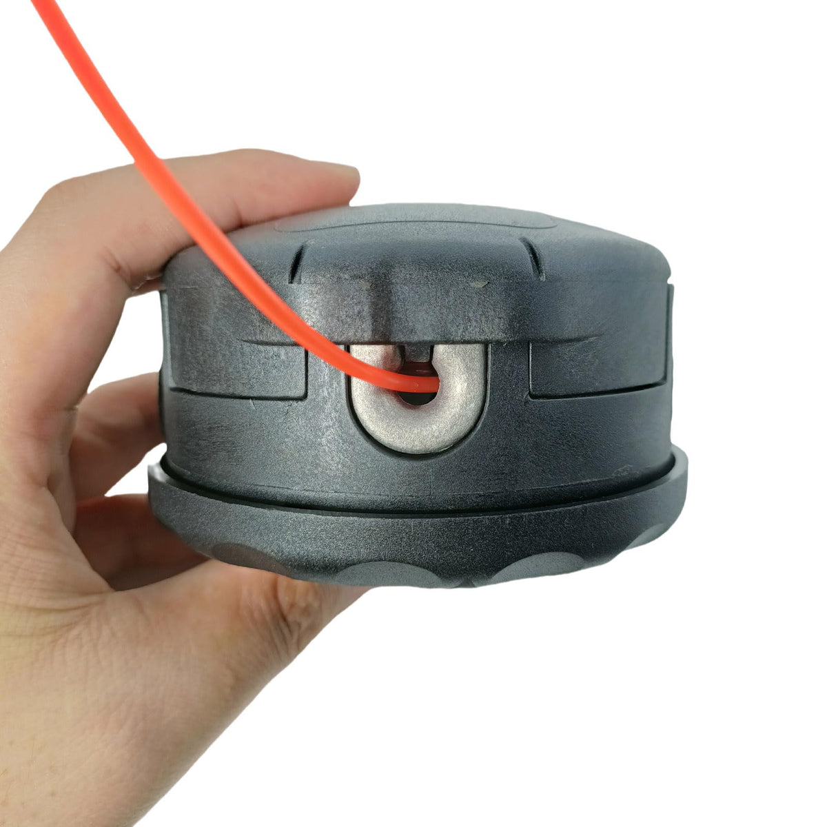 Zqqalitize durable plastic construction resists impact for long-lasting yard work.