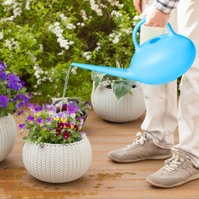 ZXJ lightweight watering can with ergonomic grip for plant care
